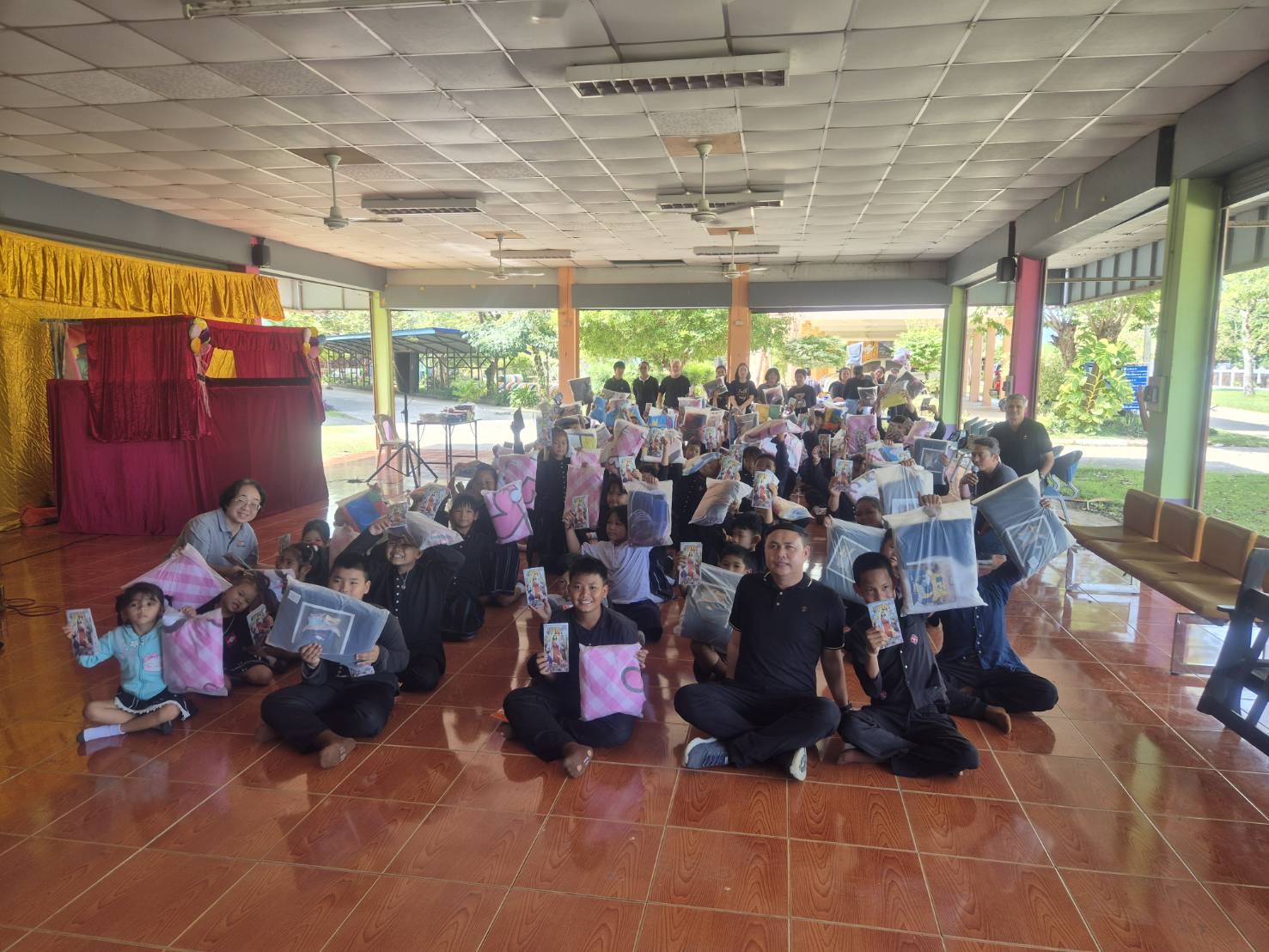 bed linen company donation